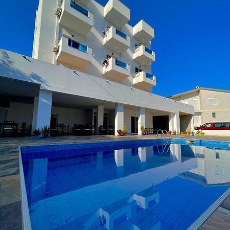 Hotel Seadel Εξαμίλιο Εξωτερικό φωτογραφία
