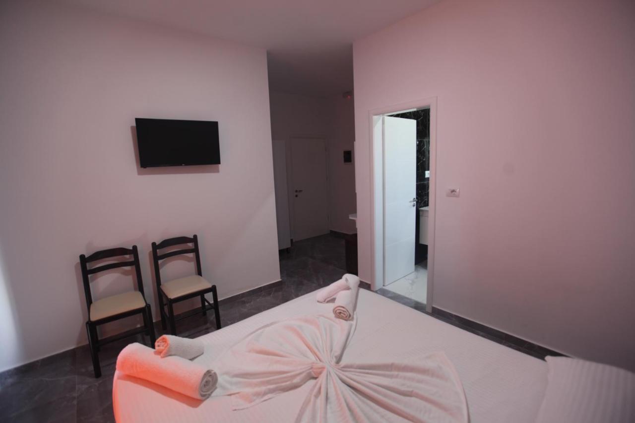 Hotel Seadel Εξαμίλιο Εξωτερικό φωτογραφία