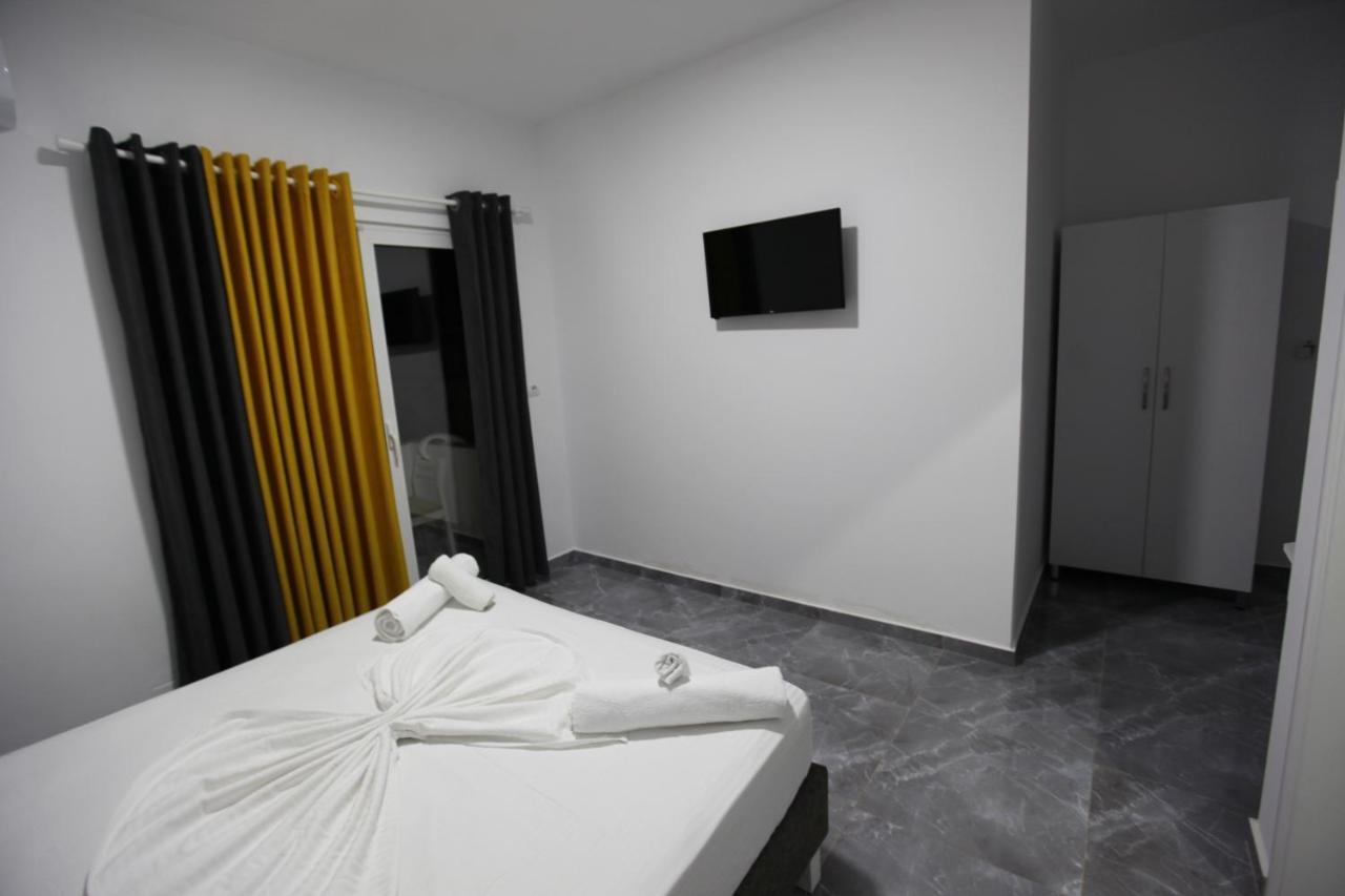 Hotel Seadel Εξαμίλιο Εξωτερικό φωτογραφία