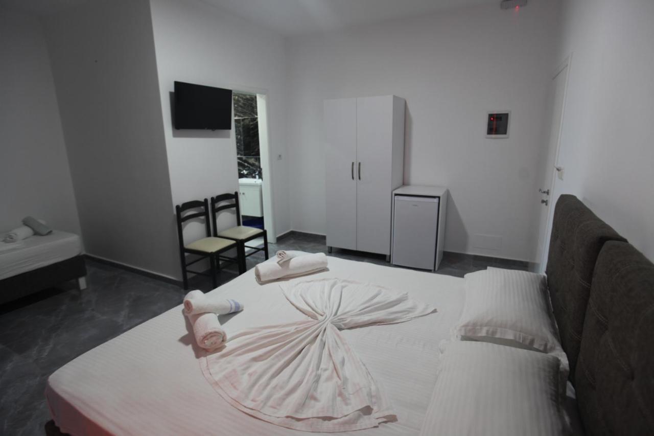 Hotel Seadel Εξαμίλιο Εξωτερικό φωτογραφία