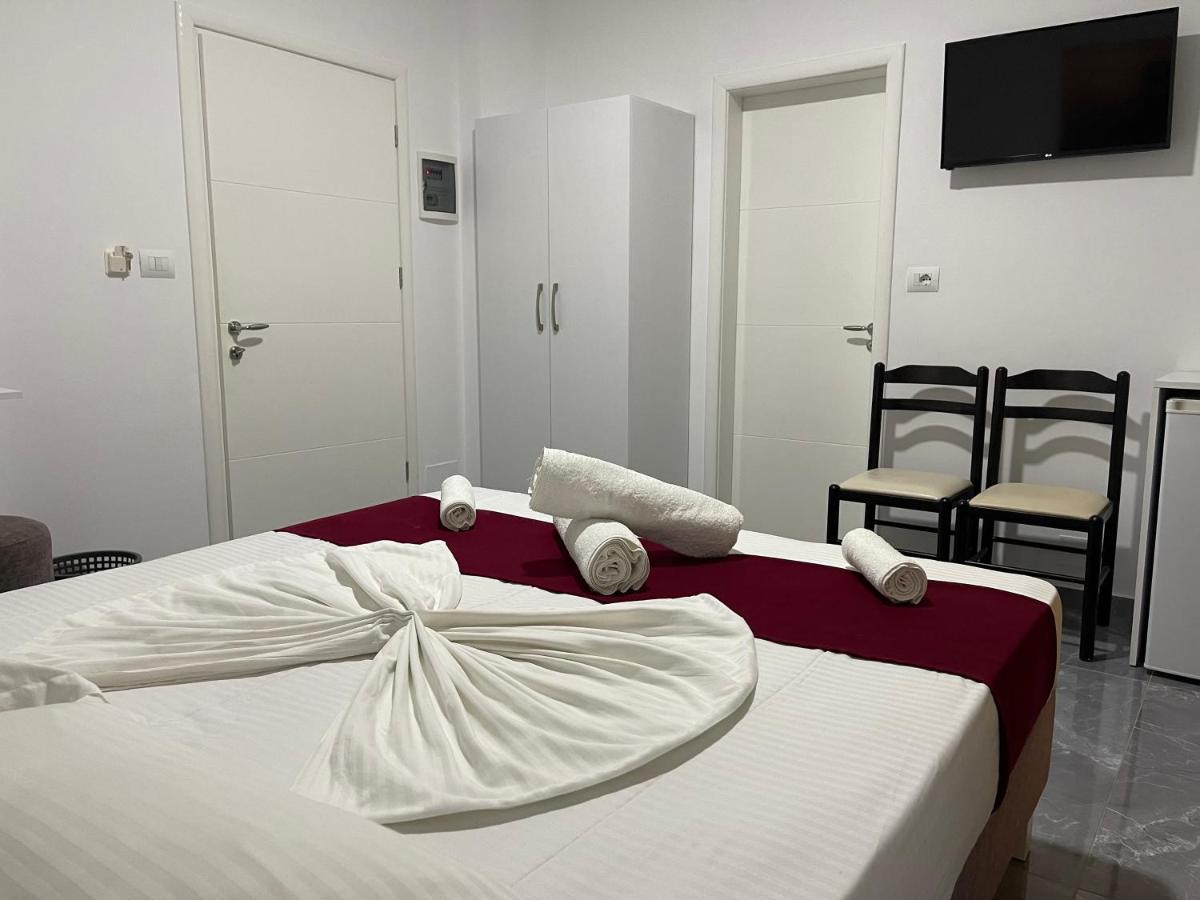 Hotel Seadel Εξαμίλιο Εξωτερικό φωτογραφία